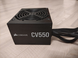 Corsair CV550 (1 фото из 2)