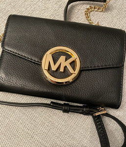 Michael Kors маленькая сумка (4 фото из 5)