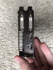 GTX 750 2GB Gigabyte (3 foto / 3)