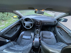 Volvo V40 1.9t 147kW (9 foto / 9)
