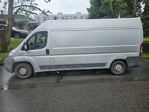 Peugeot boxer. (2 foto / 5)