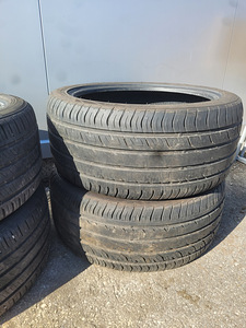Продажа шин r19 (1 фото из 4)