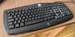 Logitech Media Keyboard 600 (2 фото из 4)