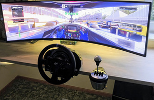 Samsung Odyssey G9 49" 240Hz (6 фото из 9)