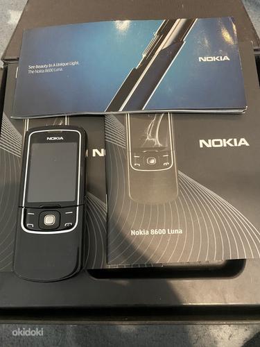 M: Nokia 8600 (foto #2)