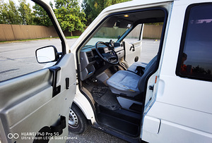 Vw Caravelle (3 foto / 8)