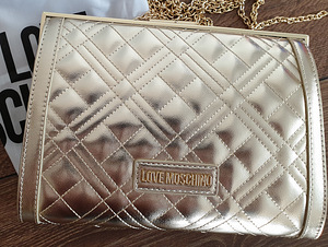 Uus love moschino originaal kott (2 foto / 2)
