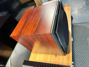 Subwoofer Dynaudio SUB600 (4 foto / 6)