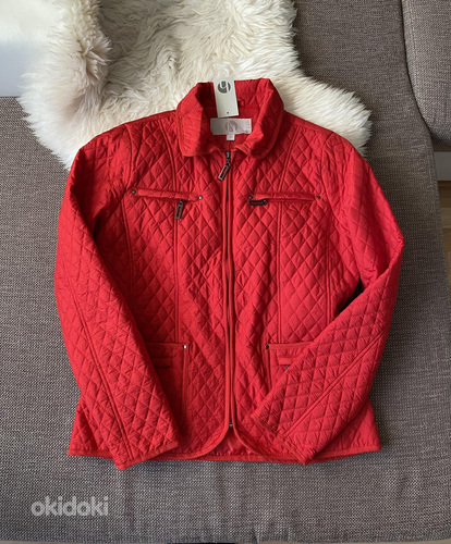 HALENS (Cellbes) новая красная куртка, с. М/Л (фото #1)