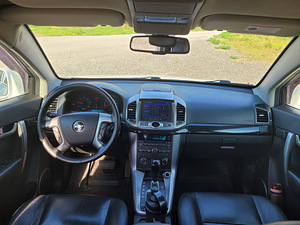 Chevrolet Captiva 2012 a (7 фото из 8)