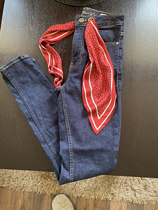 Guess 24 suurus (skinny) (3 foto / 3)