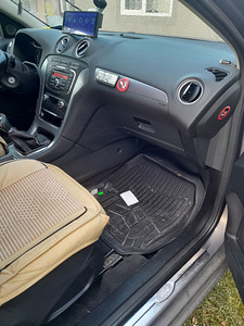 FORD MONDEO 2.0 benzin 2011 (11 foto / 12)