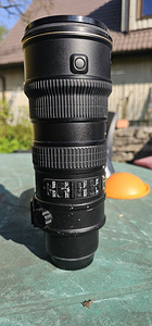 Nikon D7000 + дополнительные аксессуары (4 фото из 8)