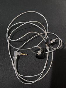 Moondrop Chu II IEM (2 foto / 2)