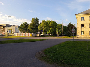 2-toaline korter Ahtme-Purus garaaž, vahetusvõimalus (2 foto / 5)