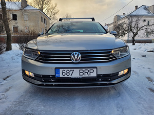 Volkswagen Passat (1 foto / 7)