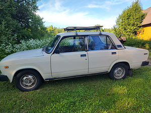 Продаётся Vaz 2105 (2 фото из 5)