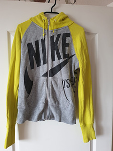 Nike puusa M (1 foto / 1)