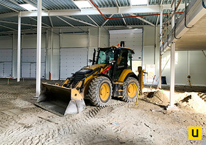 Ekskavaator, Traktor, Kopp-laadur (3 foto / 4)