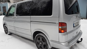 Volkswagen Multivan 2.5 96kW (4 foto / 7)