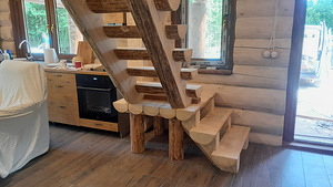 Palktrepp (2 foto / 4)