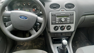 Ford Focus 1,6td 80kw (5 foto / 6)