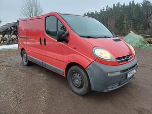 OPEL VIVARO 1,9td 74kw (2 foto / 8)