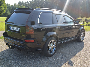 VOLVO XC90 2,4td 120kw автомат (5 фото из 9)