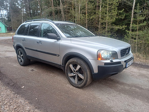 VOLVO XC90 120kw 2003a. 4x4 (3 foto / 10)