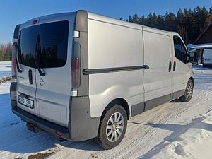 NISSAN PRIMASTAR Long 1,9td 74kw 2003 (3 foto / 7)