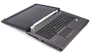 HP EliteBook 8770w (2 фото из 2)