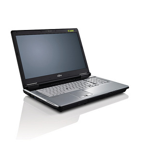 Fujitsu Celsius H910 i7 16GB 17" (2 foto / 2)