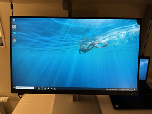 HP EliteDisplay E27q G4 (3 foto / 4)