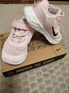 Nike tossud, suurus 23,5 (3 foto / 5)