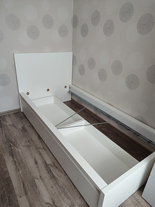 MALM IKEA voodiraam 90x200 cm +2 voodikasti, valge (2 foto / 8)