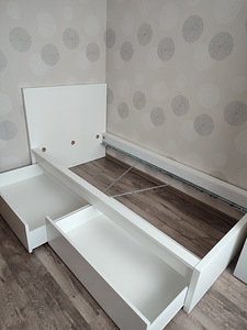 MALM IKEA voodiraam 90x200 cm +2 voodikasti, valge (4 foto / 8)