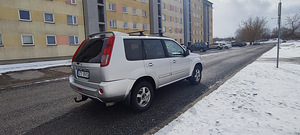 Nissan xtrail (3 фото из 9)