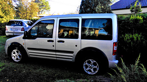 Ford Tourneo Connect (1 foto / 12)