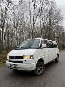 Volkswagen T4 2.5 diisel 57Kw 1995 Teh. ülevaatus: kuni 07.2025 (1 foto / 9)