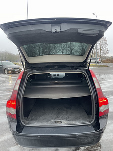 Volvo V50 2.0d 100kw Ü.V12.2025 (5 foto / 7)