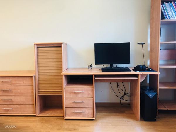 Комплект мебели - комод, шкаф для одежды, письм.стол,2 полки (фото #2)
