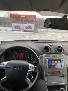 Ford mondeo (7 foto / 7)