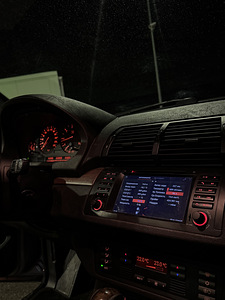BMW x5 3.0 facelift (11 foto / 12)
