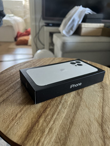 iPhone 13 pro max 128gb (1 foto / 3)