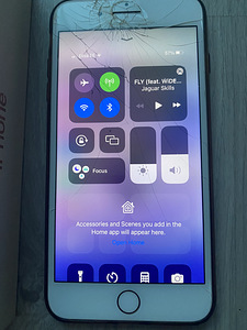 iPhone 8 plus 64GB. Mõraline aga töökorras. (2 foto / 4)