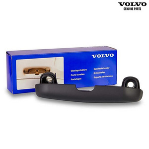 Volvo originaal 2015+ XC90,V90,V90,S60,XC60 prillide hoidja (2 foto / 2)