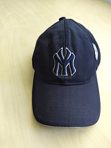 Новая темно-синяя мужская/женская кепка New York Yankees