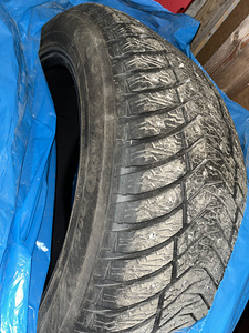 Müüa 285/45R20 naastrehvid (9 foto / 9)