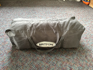 Reisivoodi Britton (2 foto / 2)