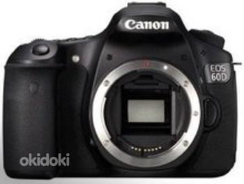 Canon EOS 60D kaamera koos objektiivi, lisade ja kotiga (foto #1)